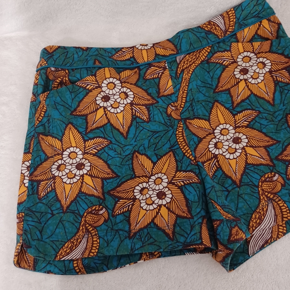 Anthropologie Elevenses Birds of Paradise Floral Print Shorts - Picture 5 of 9